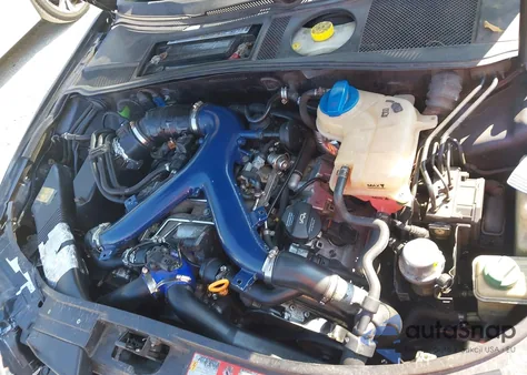 2004 Audi A6 2.7T S-Line из США, поврежденный, VIN WAUCD64B74N102966